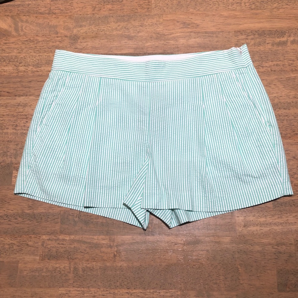 J Crew Green Seersucker Shorts - Size 6
